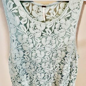 Free People SZ M, soft aqua, sleeveless dress. Soft lined, floral lace outer